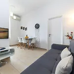 & Kolovare 1, Daire Zadar