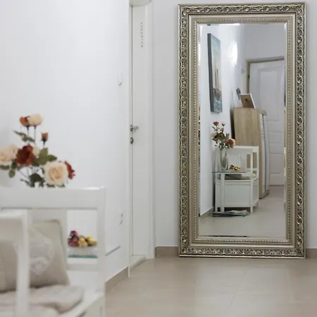 & Kolovare 1, Appartamento Zara