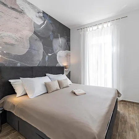 & Kolovare 1, アパート ザダル